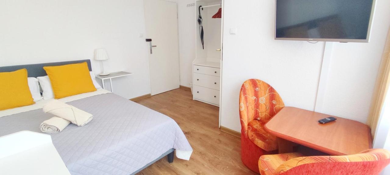 Appartement Korador à Ostrowo  Extérieur photo