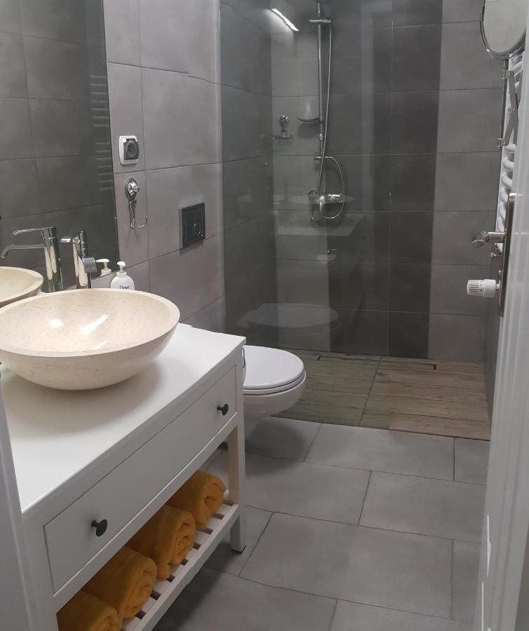 Appartement Korador à Ostrowo  Extérieur photo